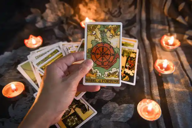 tarot cards Mountain Lake